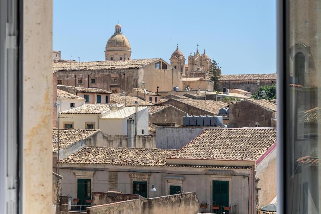 Mansarda Aurispa Noto Bagian luar foto
